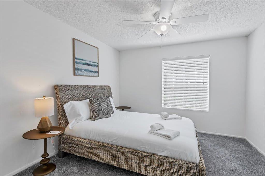 Special Apartment 1Br With Gym And Parking Μπράντεντον Εξωτερικό φωτογραφία